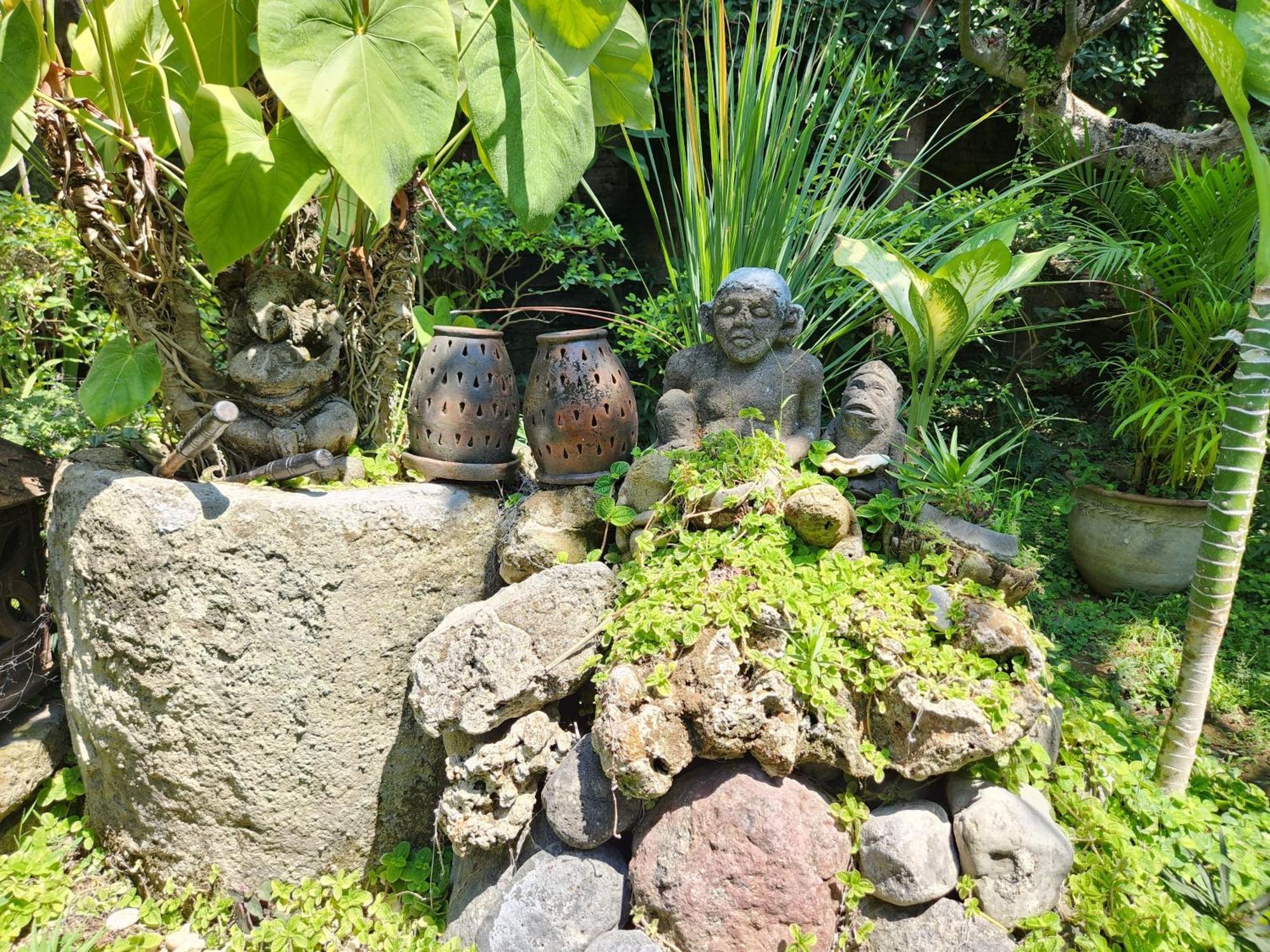Villa Nesanur - Comfortable & Spacious Beachside Sanur エクステリア 写真