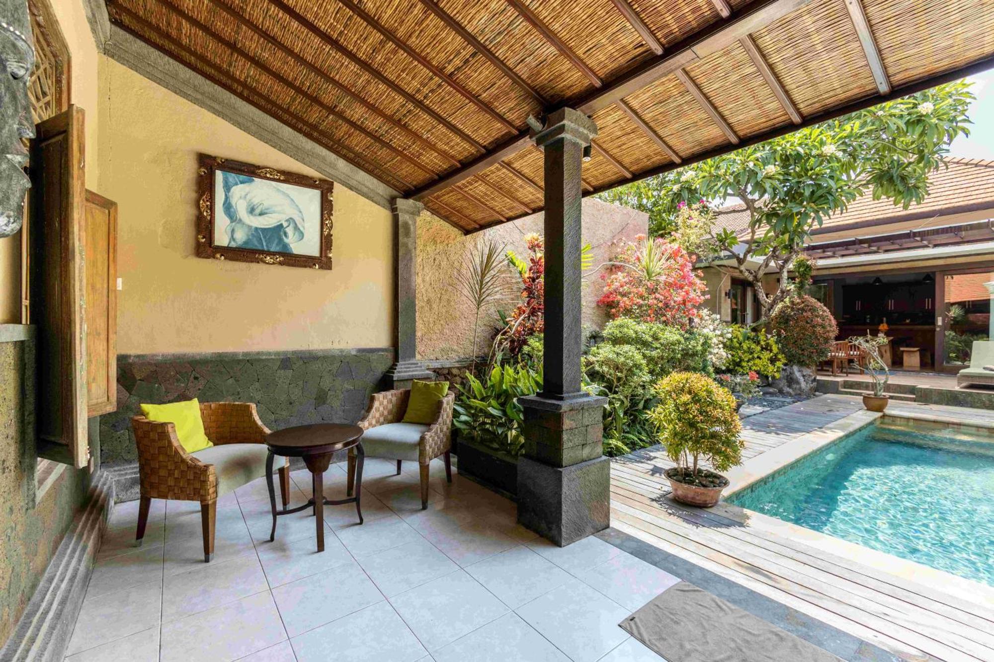 Villa Nesanur - Comfortable & Spacious Beachside Sanur エクステリア 写真