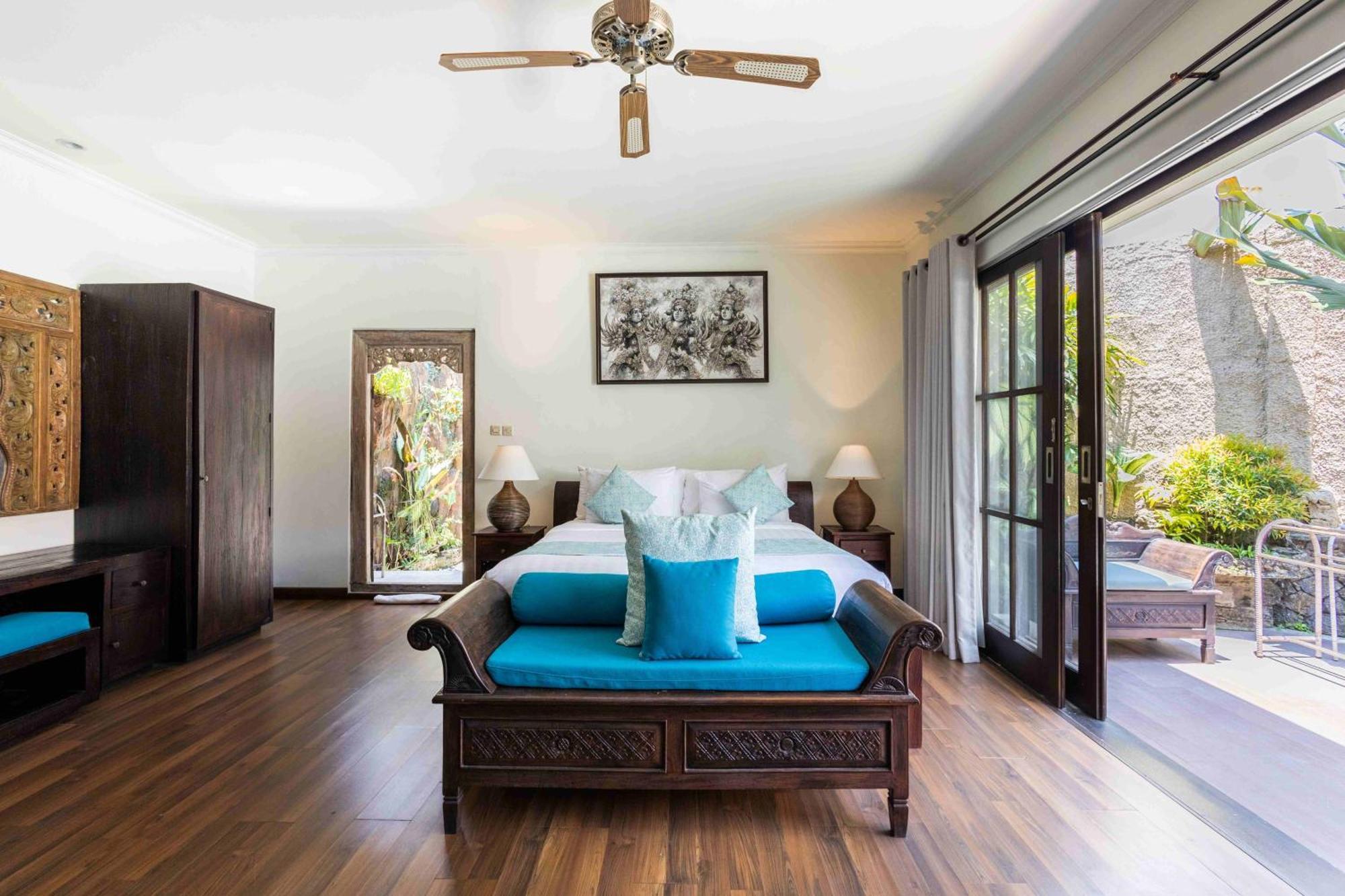 Villa Nesanur - Comfortable & Spacious Beachside Sanur エクステリア 写真